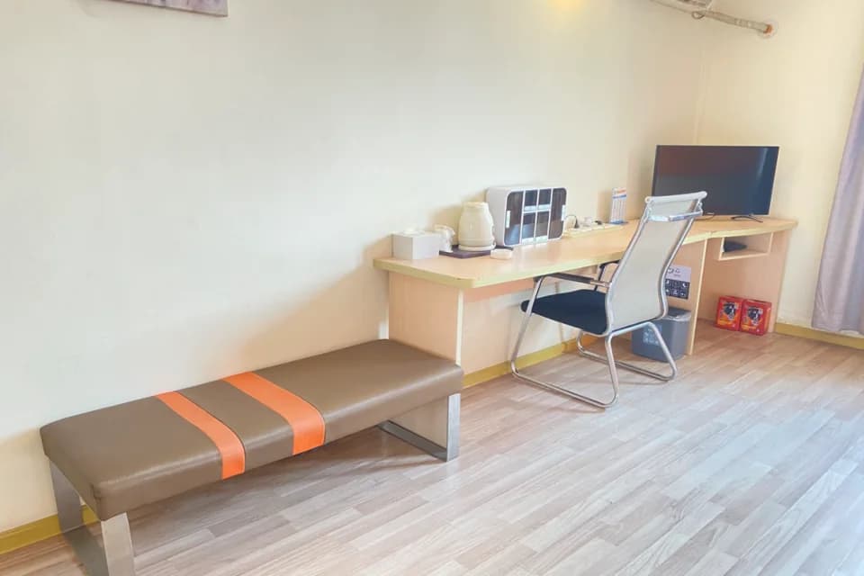 7 Days Inn Guangzhou Shijing Jinbi New City · Hotel photo