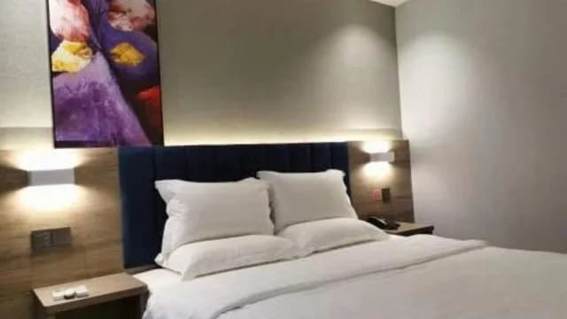 7 Days Premium Guangzhou Guangyuan Passenger Station · Hotel photo