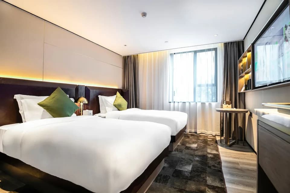 Housekeeper Hotel Beijing Road Branch · Hotel photo