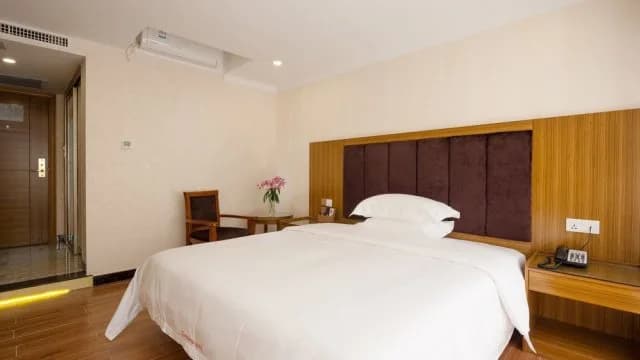 Guangzhou Compass Hotel · Hotel photo