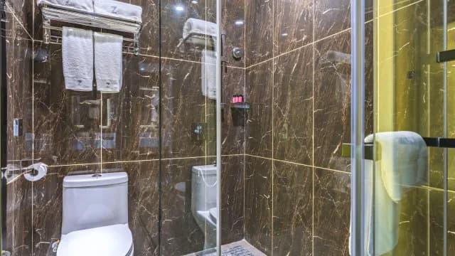 ZMAX Hotel Guangzhou Tianhe Sports Center East Metro Station · Hotel photo