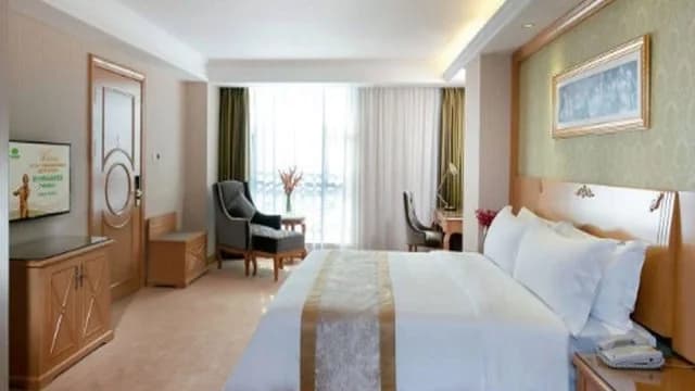 Vienna Hotel Guangzhou Panyu Chimelong Dashi River View Park · Hotel photo