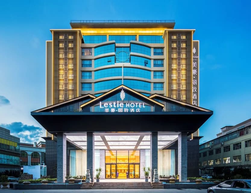 Mehood Lestie International Hotel Nancun Wanbo Metro Station Branch · Hotel photo