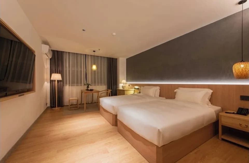 SHIJING HOTEL · Hotel photo
