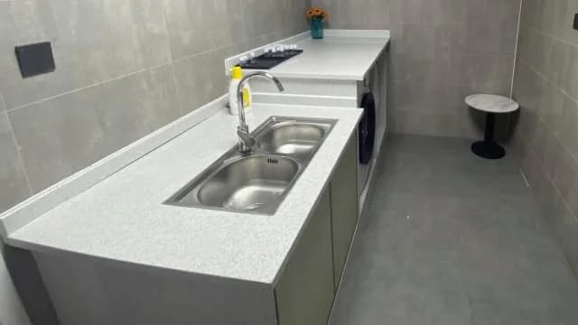 Home Inn Neo Guangzhou Fangcun Huadiwan Metro Station · Hotel photo