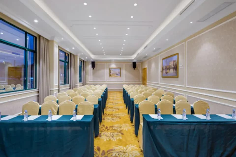Vienna Hotel (Guangzhou Zengcheng Wanda Plaza Metro Station Branch) · Hotel photo