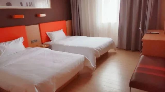 7 Days Premium Guangzhou Shangxiajiu Chenjiaci Metro Station · Hotel photo