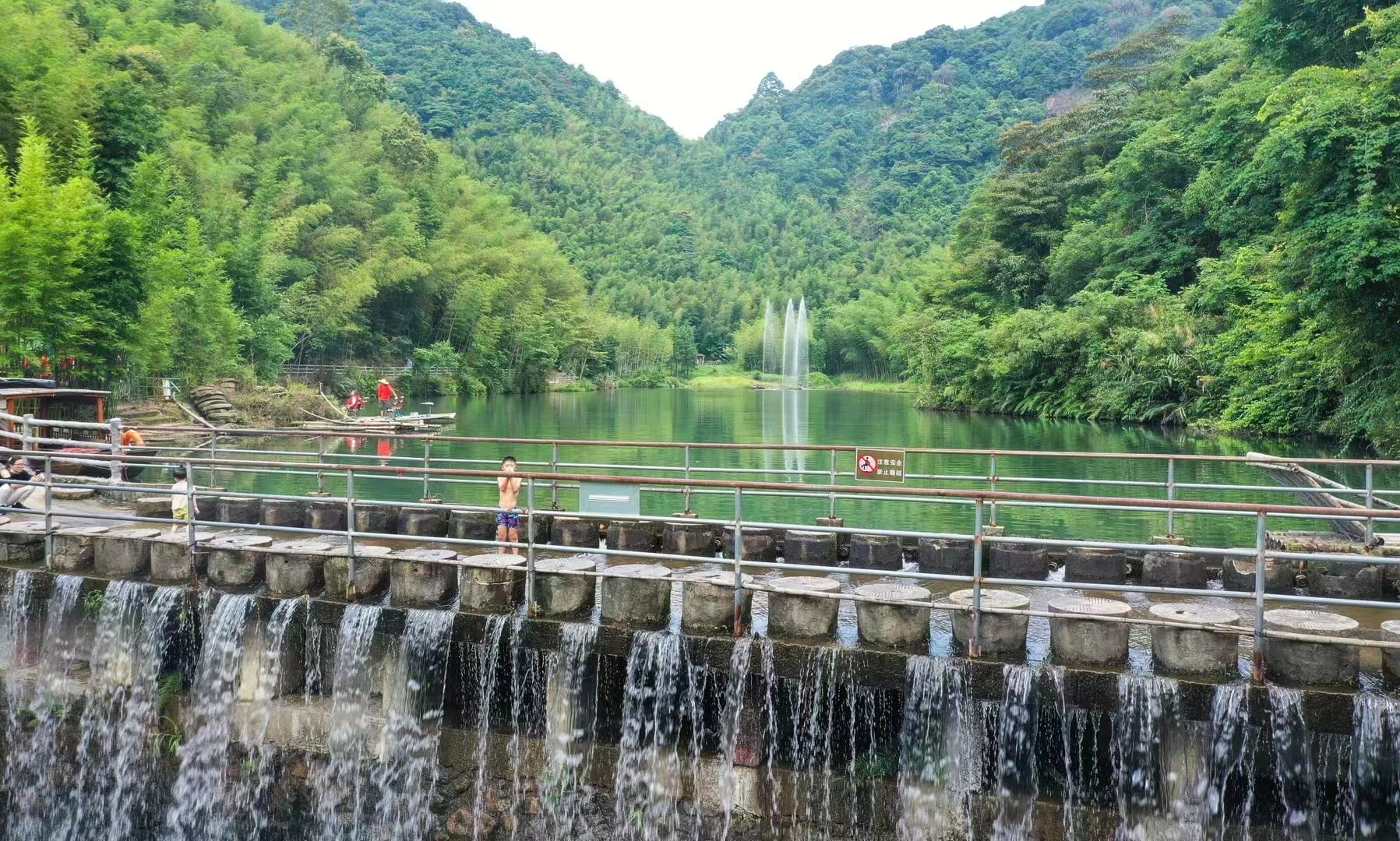 千泷沟大瀑布景点图片 2