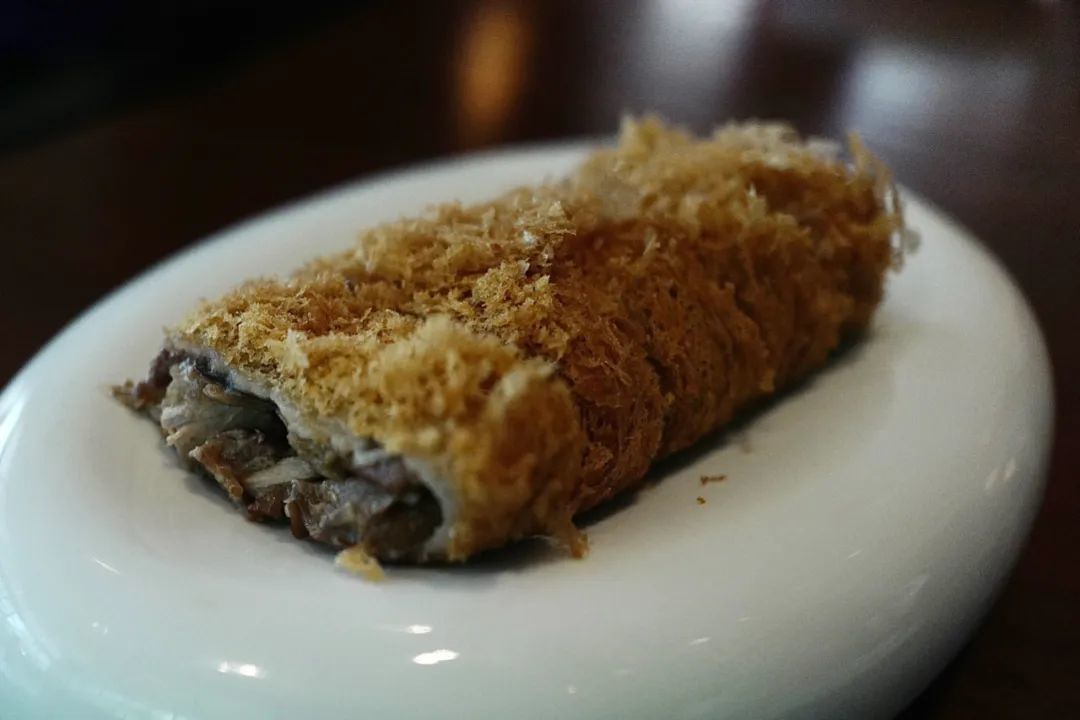 从瑰丽一顿饭看广州美食:卷在了起跑线上。