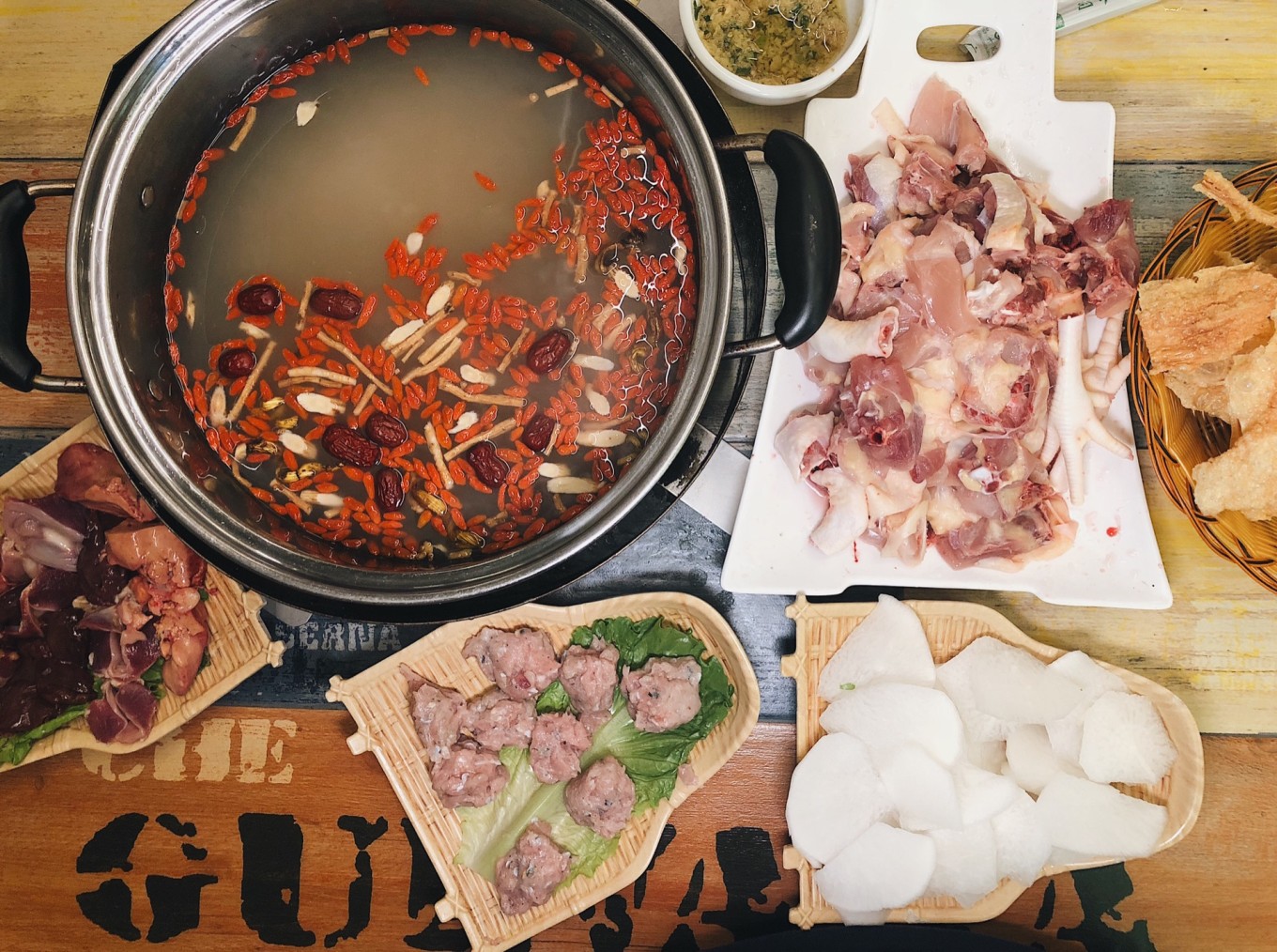 广州“火锅”,万物皆可打边炉