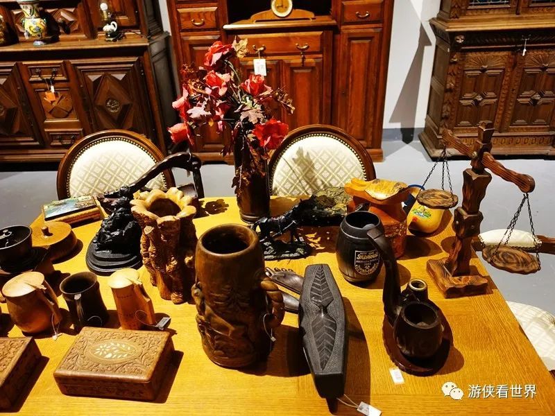 3万件西洋老古董漂洋过海 藏在广州荔湾旧厂房里